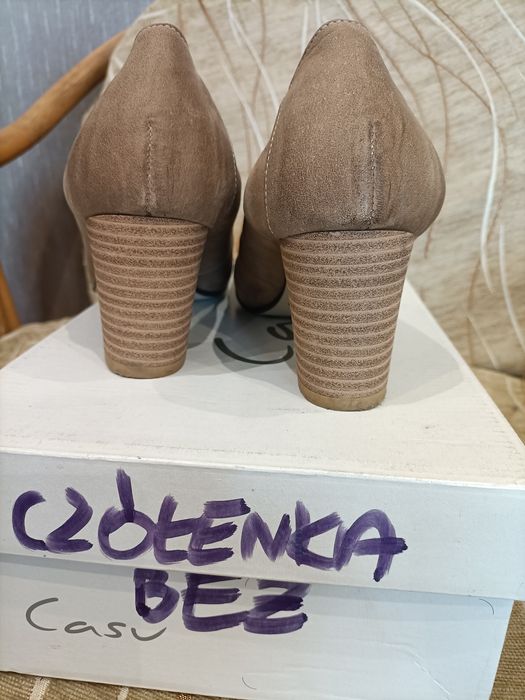 Brązowe czółenka skórzane okrągły nosek rozmiar 39 Karine