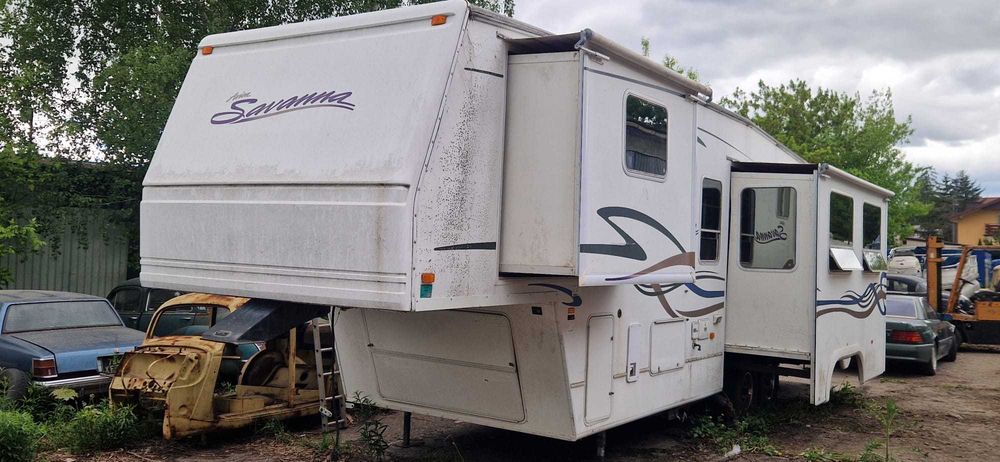 Kamper camper przyczepa naczepa na samochód Savannah savana 45m2