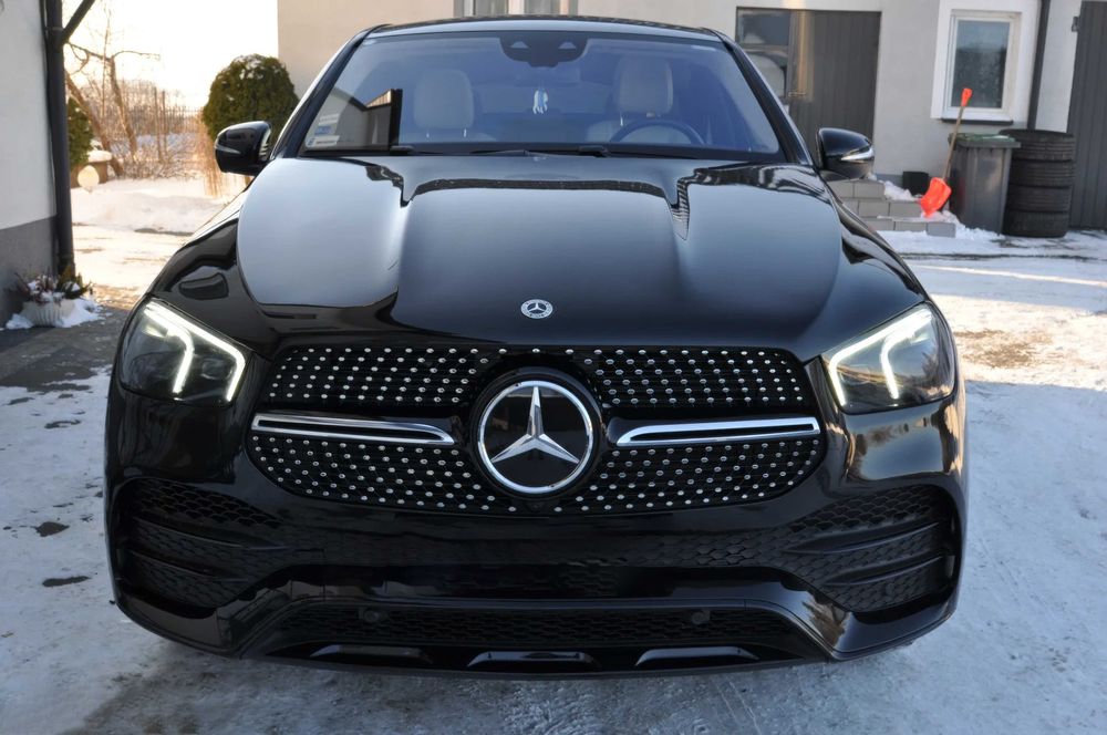 Mercedes-Benz GLE 400d 4Matic      2022
