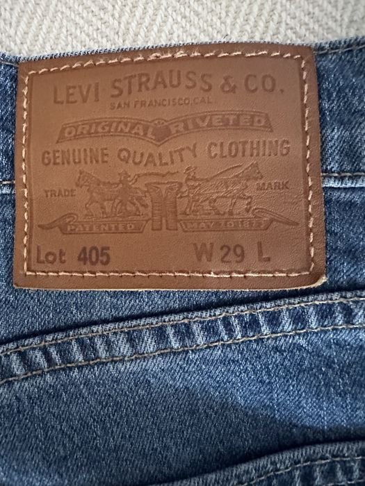 Calções Levi’s como novos