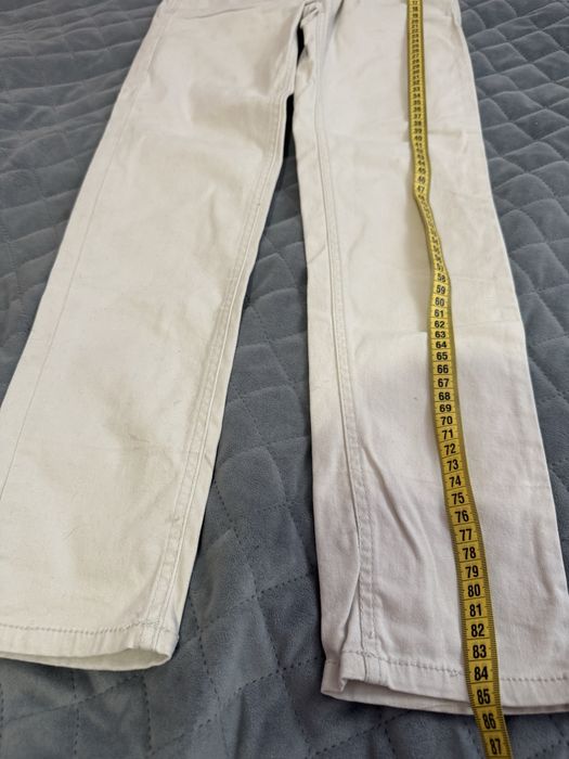 Продам білі брюки- джинс