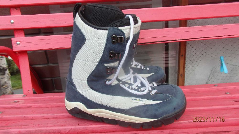 Buty zimowe wysokie BD Design rozmiar 44.