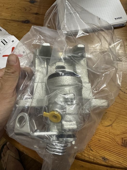 Супорт передний задний рено трафик лагуна сценник виваро примастар