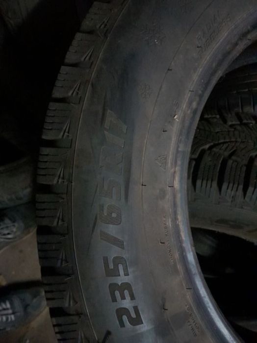 Opony terenowe 235/65r17 zima