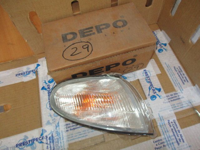 Pisca frente direito HYUNDAI Accent I (X3)