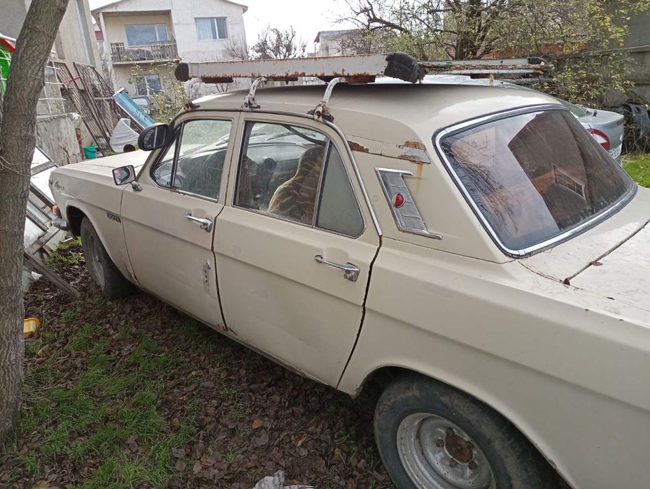 Волга ГАЗ 24 На полном ходу!