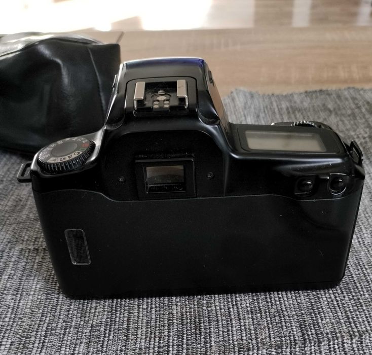 Aparat Canon 1000FN