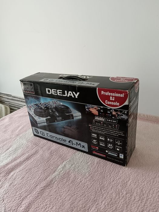 Controladora Hercules DJ Console 4 MX