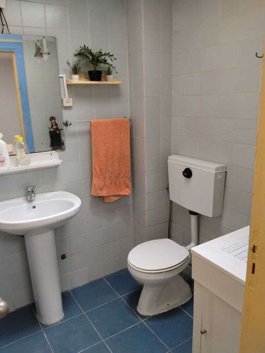 Quarto para arrendar