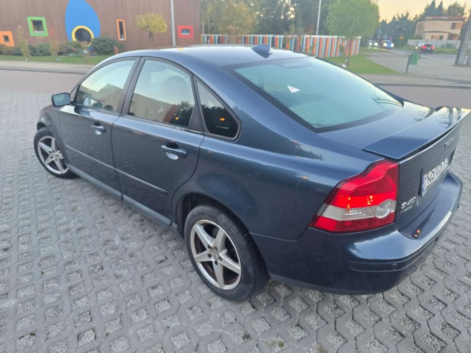 Volvo S40