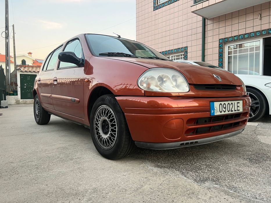 Renault Clio II 1.2 — photo 2