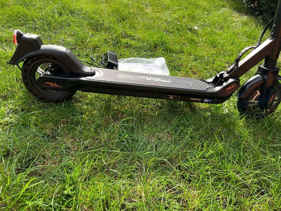 Електросамокат MEGA MOTTION.                        .