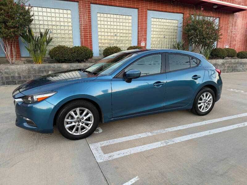 2017 Mazda 3 Sport