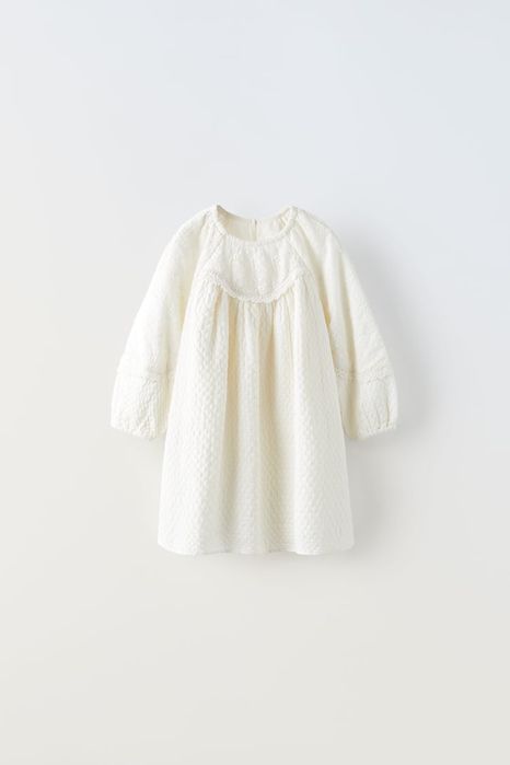 Чарівна сукня від Zara