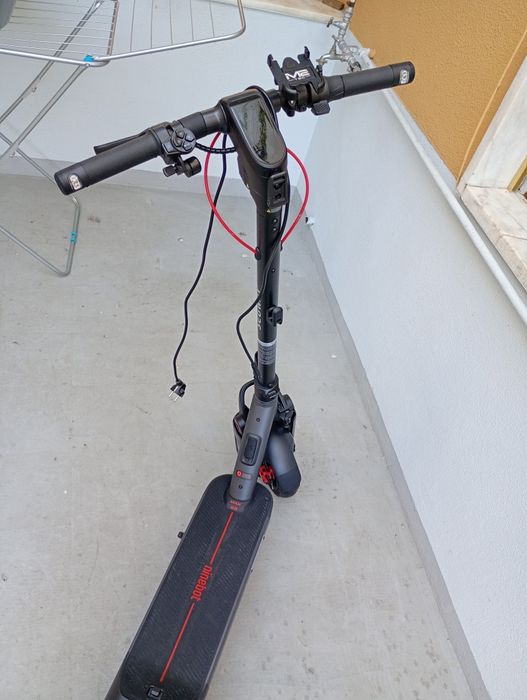 Trotinete Elétrica Segway Ninebot Max G30 – Excelente Estado