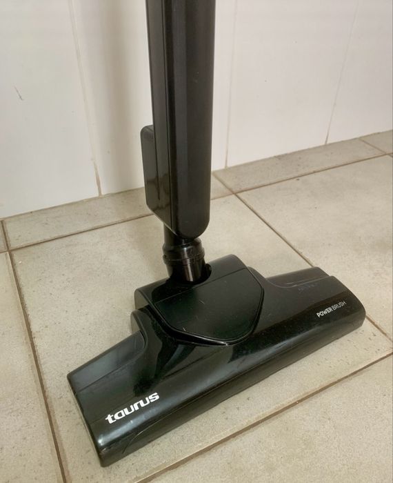 Aspirador Vertical Taurus