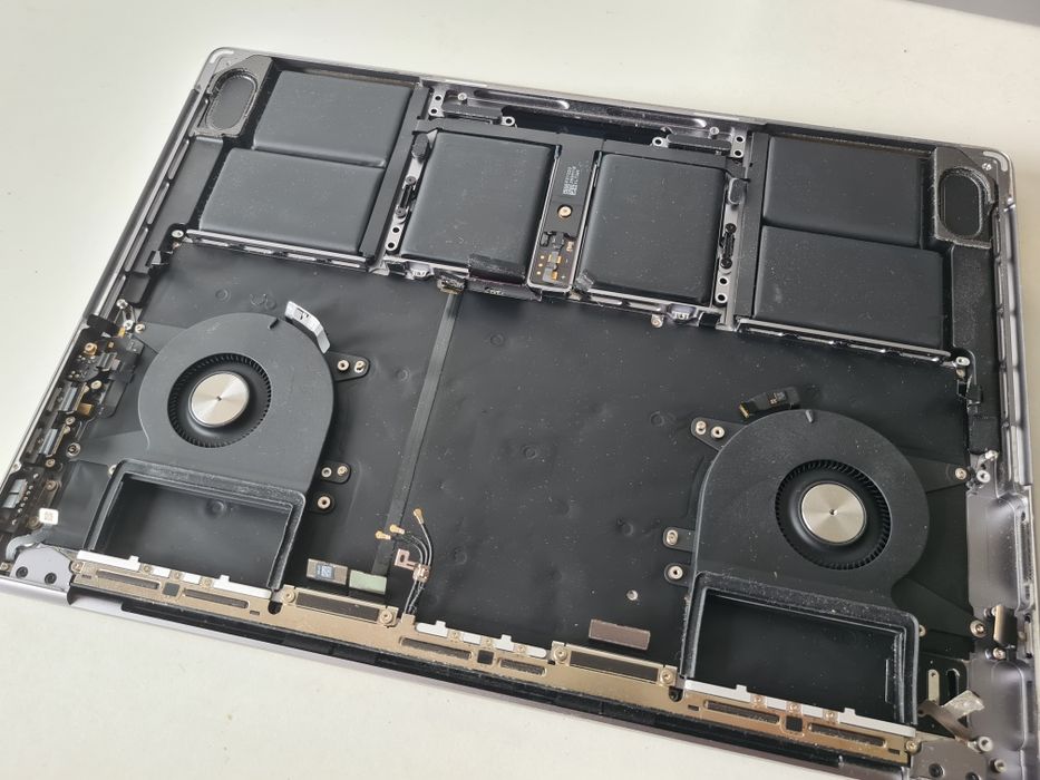 MacBook M1 Pro A2442 for Parts64552647866881122