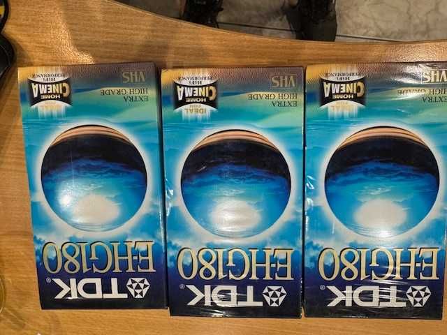 Kasety VHS  TDK EHG 180  fabrycznie nowe i zapkowane