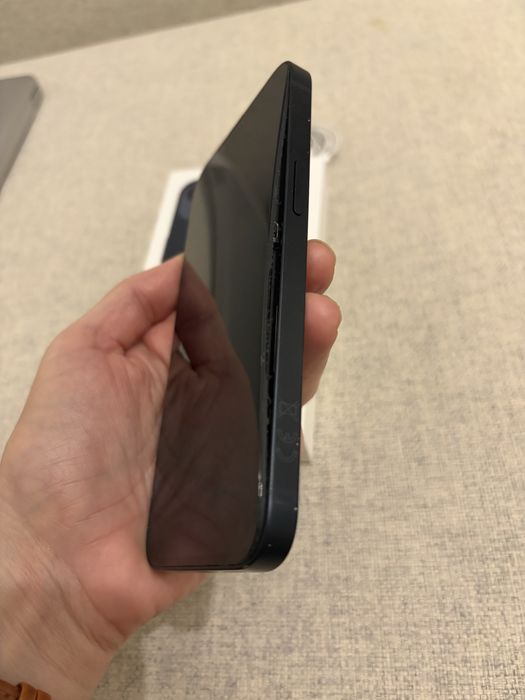 Apple Iphone 13 128GB - bateria do wymiany