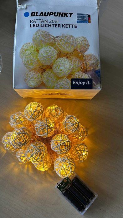 Kule Świetlne 20 Led Na Baterie