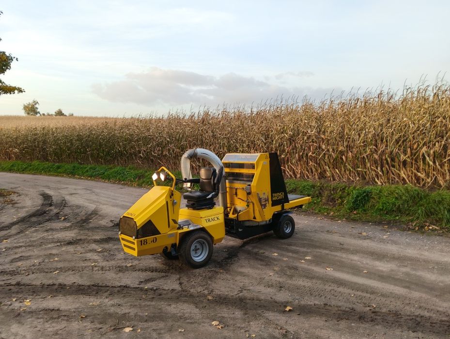 Ścielarka do słomy Samojezdna TWINCA Mighty  / rozrzutnik słomy spalin
