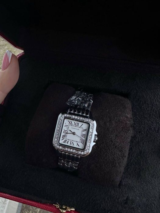 Годинник cartier часы картье medium