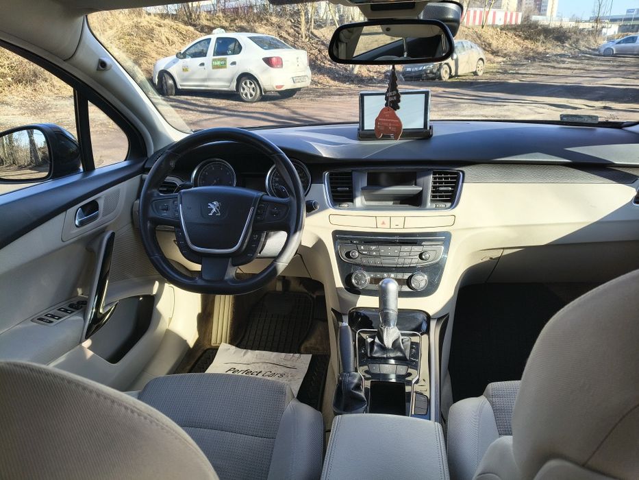 Peugeot 508sw Allure automat 205tys.