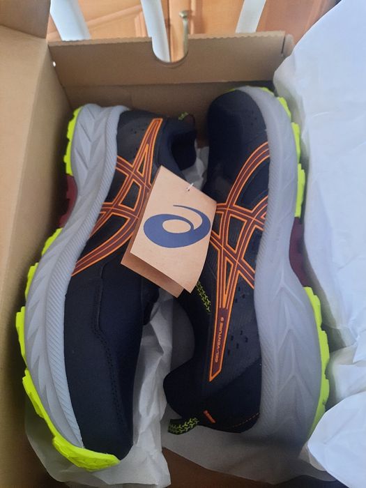 Nowe buty męskie Asics rozmiar 46