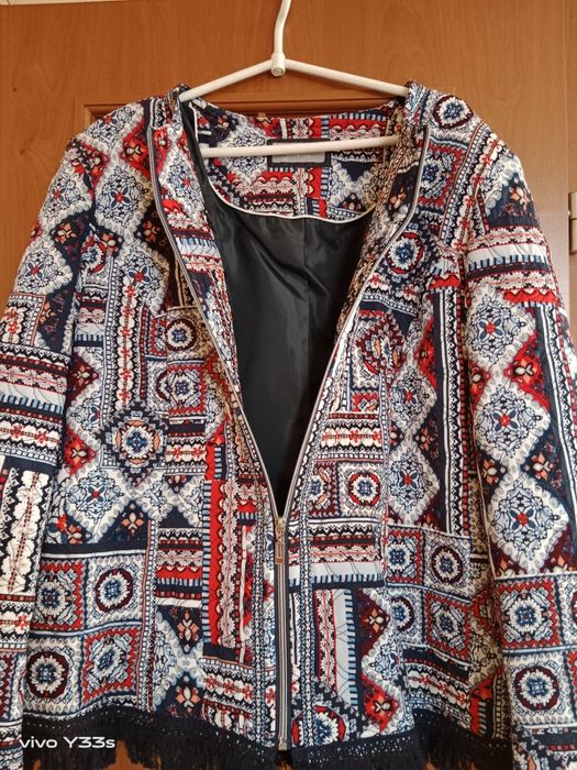 Narzutka damska wiosenna