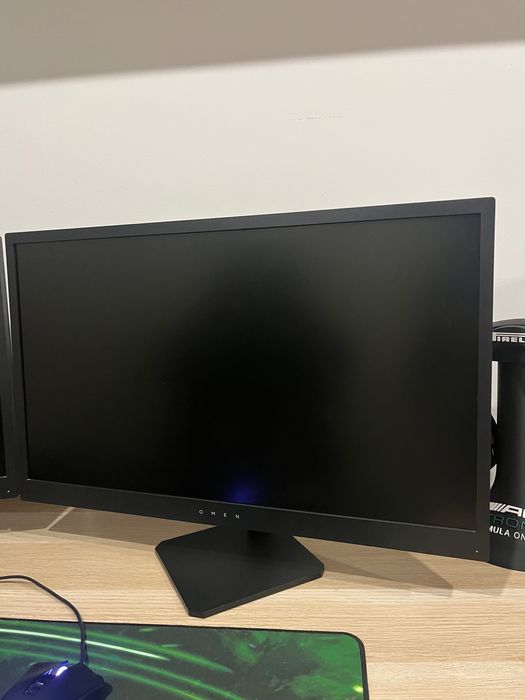 2x HP OMEN Z7Y57AA Gaming Monitors (25'' - 1 ms - 144 Hz - FreeSync)64584399238913123