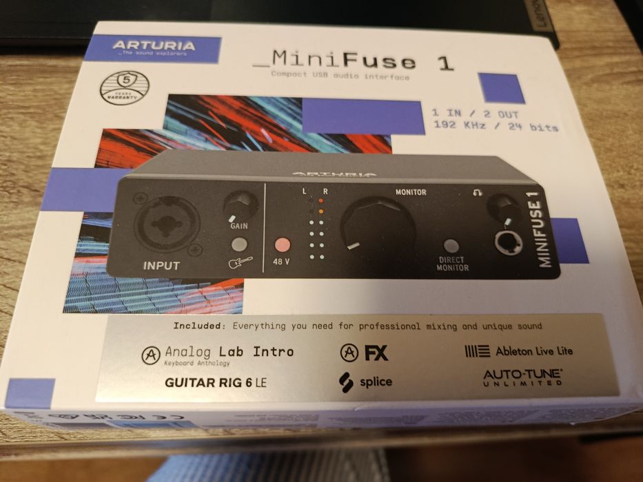 зовнішня звукова карта Arturia MiniFuse 1 — компактний USB-аудіоінтерфейс