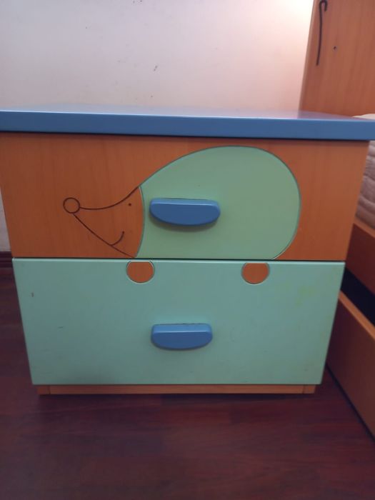 Jogo de quarto para menino, excelente qualidade e multifuncional.