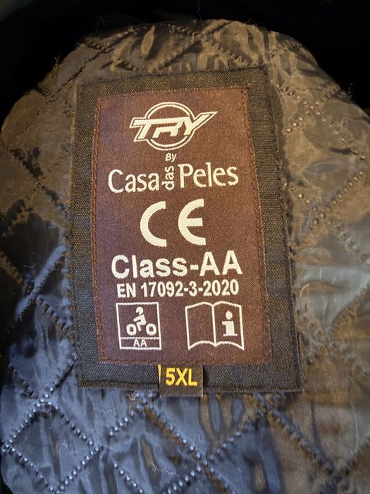 Equipamento para Moto | Capacetes | Luvas | Casaco | Auscultadores