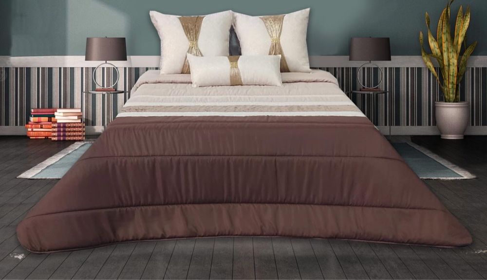 Edredão com alicacões em veludo e lurex + 2 almofadas + 1 travesseiro