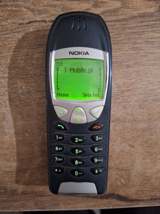 Stary telefon Nokia 6210 retro sprawny.