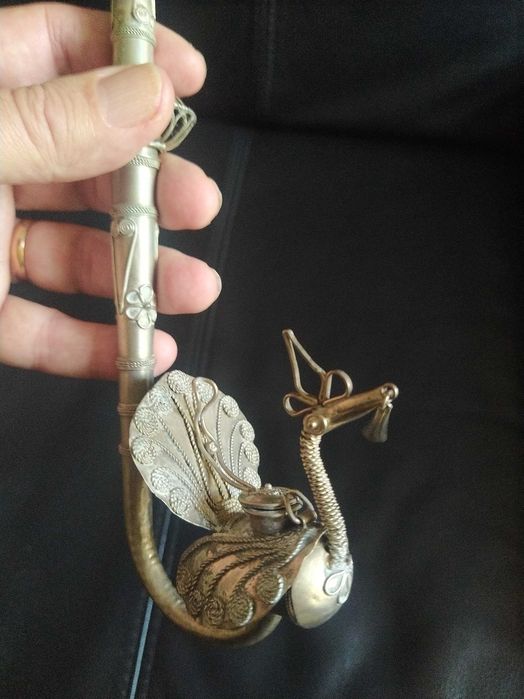 Cachimbo prata, filigrana, com motivos esculpidos