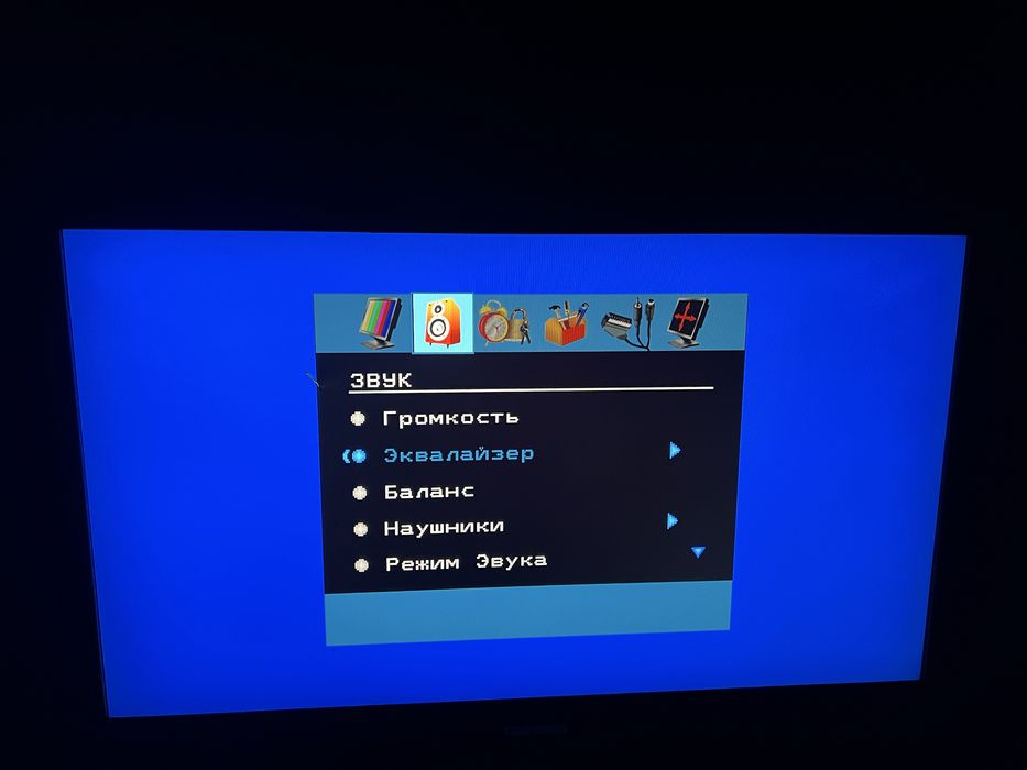 Телевізор 32 Telefunken