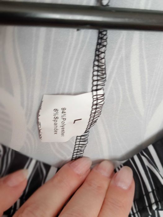 Legginsy sportowe, krótkie.