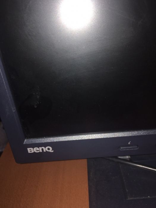Monitor Benq T904