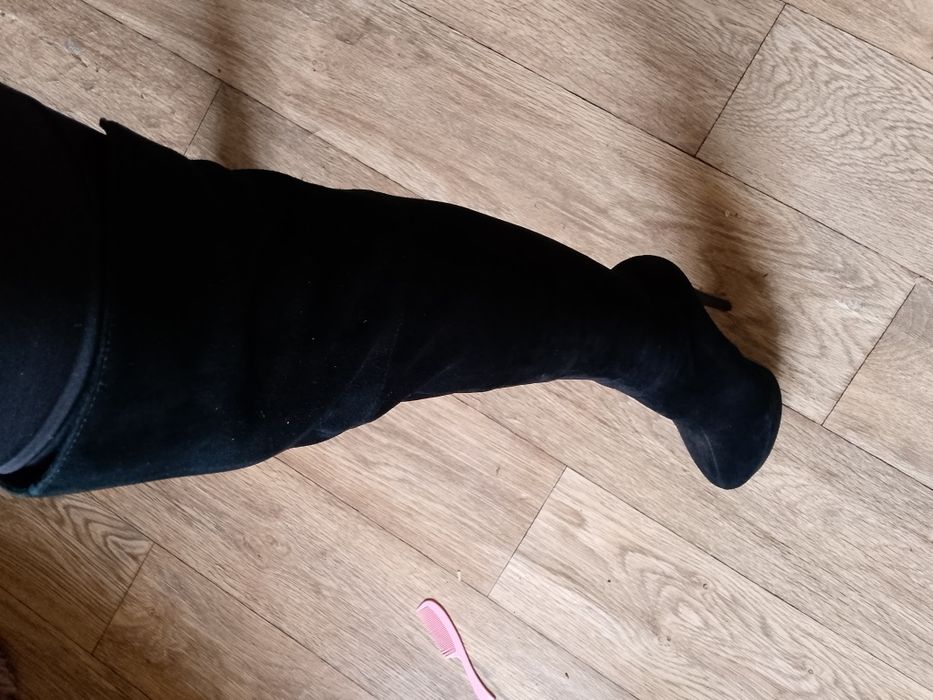 Продам ботфорди жіночі