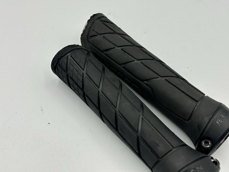 Gripy ergon mtb.