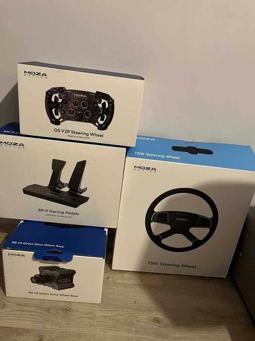 Moza R9 V3 + kierownica Moza GS V2P i TSW + zestaw gaz i hamulec