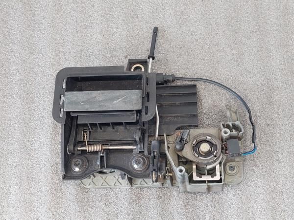 Puxador porta da mala VOLKSWAGEN Caddy III Kombi (2KB, 2KJ, 2CB, 2CJ)