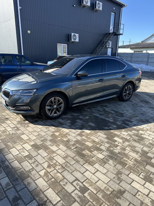 Шкода А8 2.0 дизель Продається