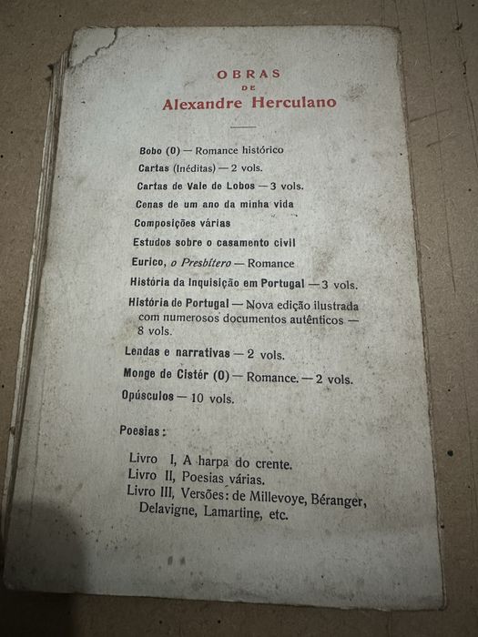 Livro antigo lendas e narrativas