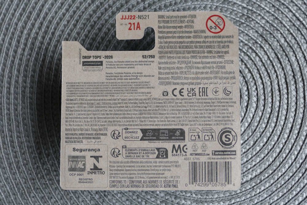 Hot Wheels autko "Resorak" PORSCHE 911 TURBO CABRIOLET edycja 2026r.