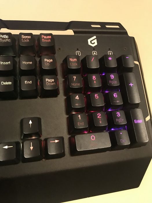 Teclado mecânico Kronic