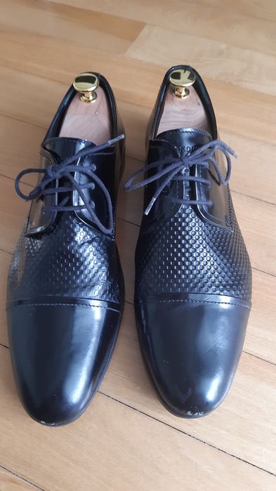 Półbuty męskie skórzane lakierki czarne Lasocki r. 40/41