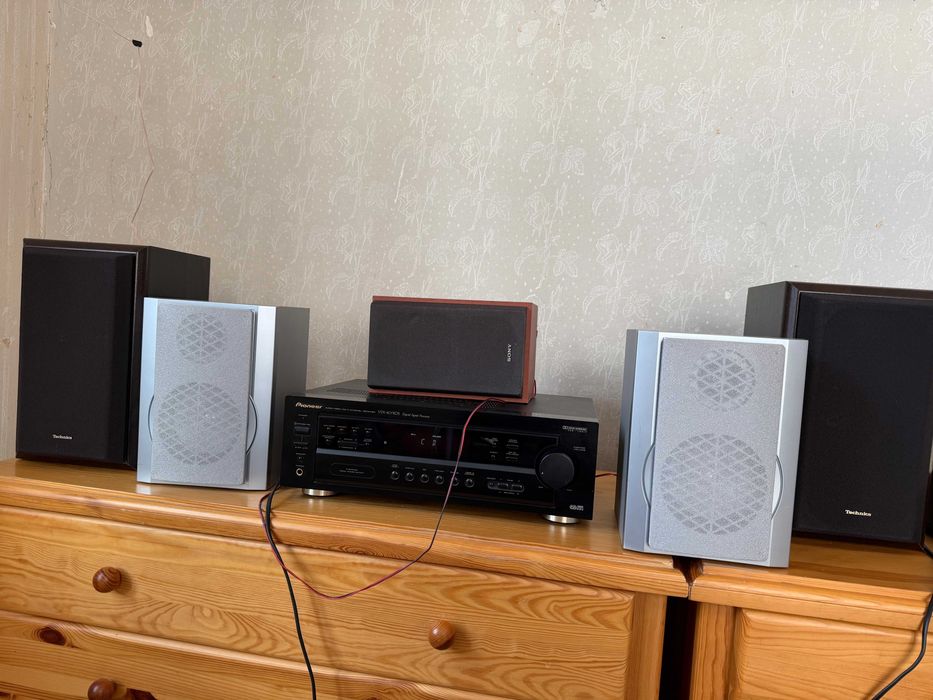 Pioneer VSX-407RDS — якісний японський ресивер (Німеччина)