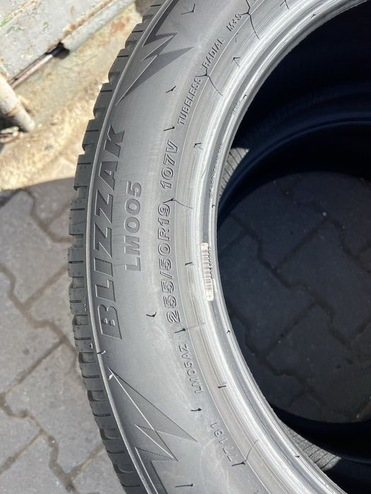 235/55 + 255/50 R19 Bridgestone комплект